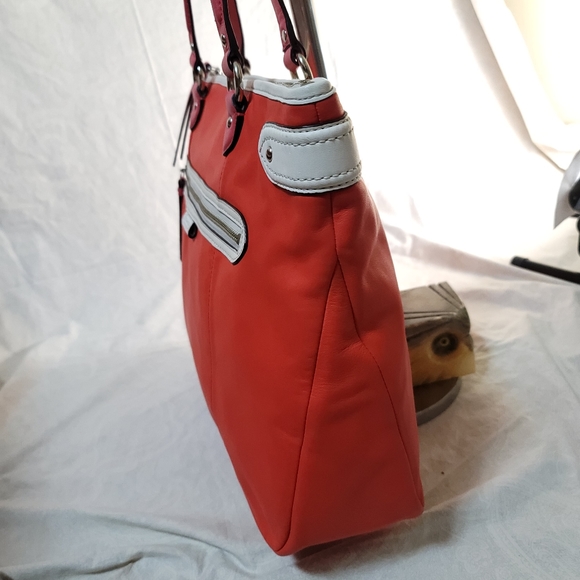 Coach Smooth Leather color block Tote - Picture 8 of 11